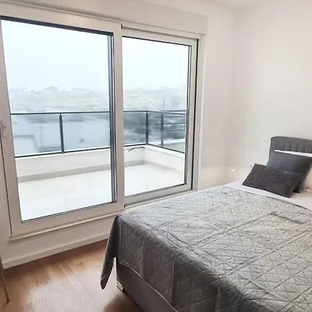 Ilari - Luxury 100m2 Penthouse, Terrace & View In *