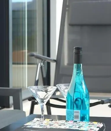 Ilari - Luxury 100m2 Penthouse, Terrace & View In Спліт