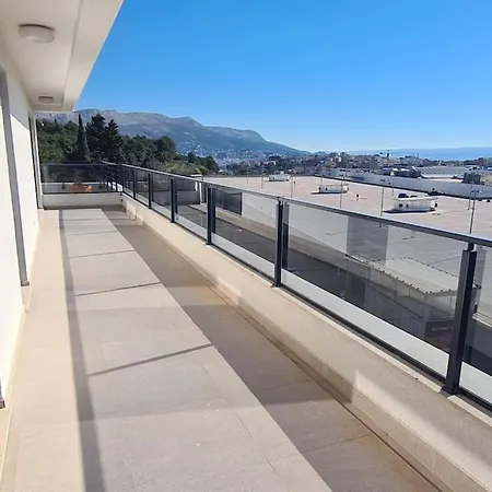 Ilari - Luxury 100m2 Penthouse, Terrace & View In